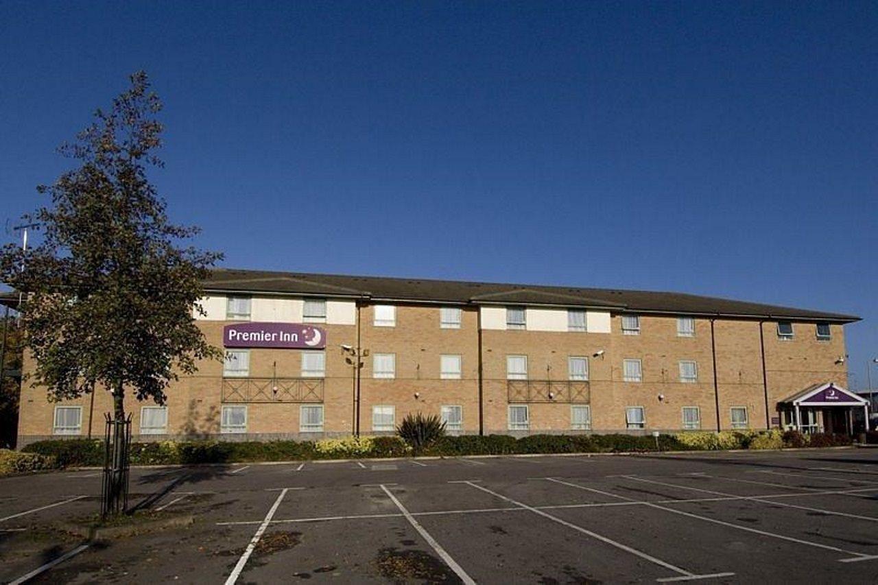 Premier Inn Ashford Central エクステリア 写真